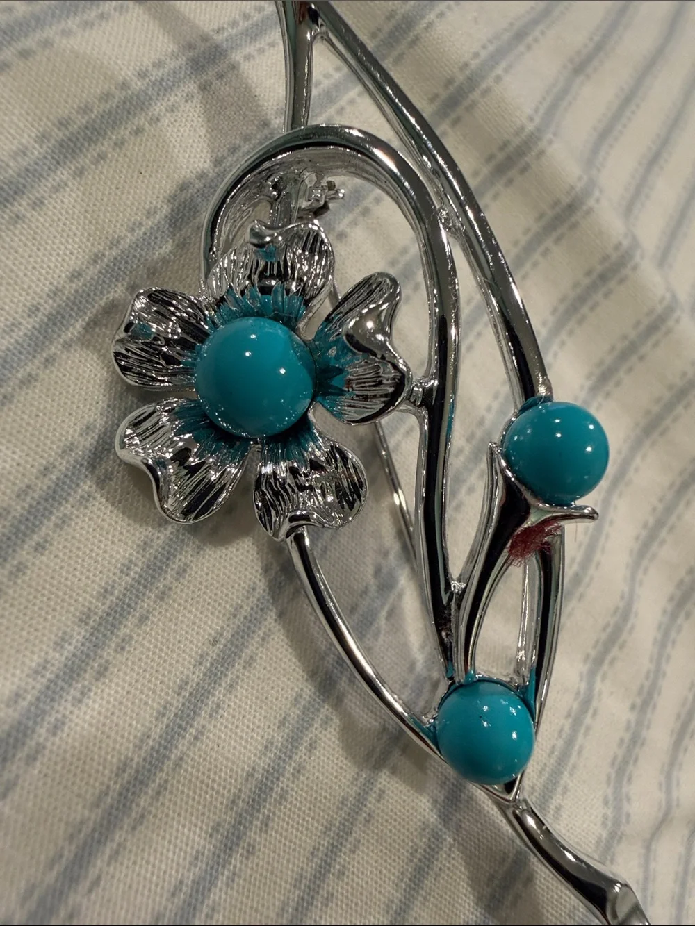 Sarah Coventry Silver-Tone Brooch with Turquoise Cabochons